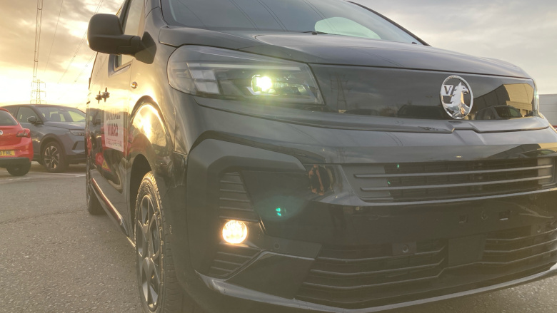 Vauxhall Vivaro L1 Diesel 1.5 Turbo D 120 Pro H1 Van